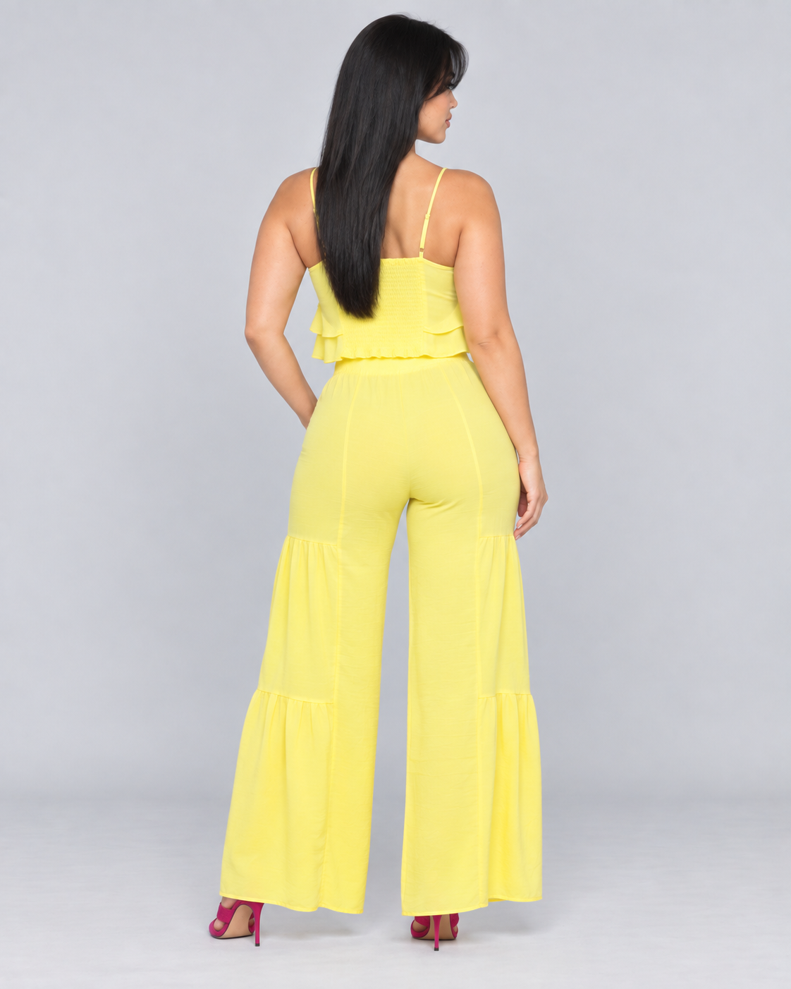 Conjunto Lía - Amarillo - vista posterior