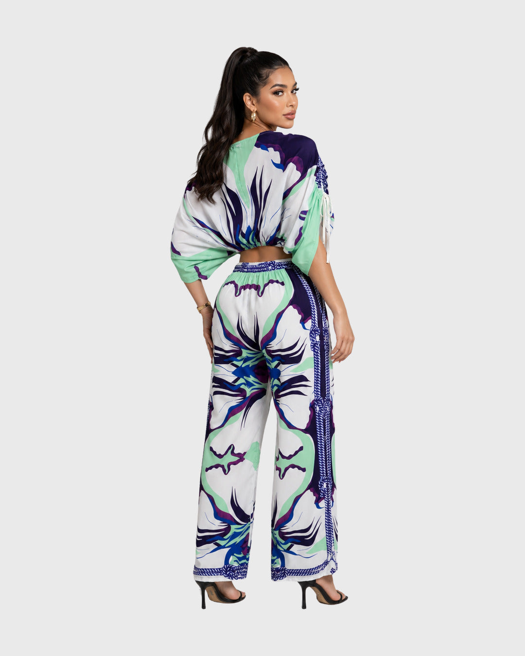 TROPICAL MATCHING SET - vista posterior