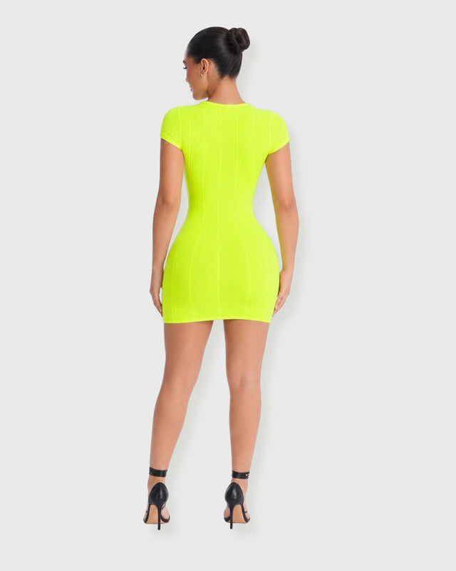CITY CHARM MINI DRESS - vista posterior