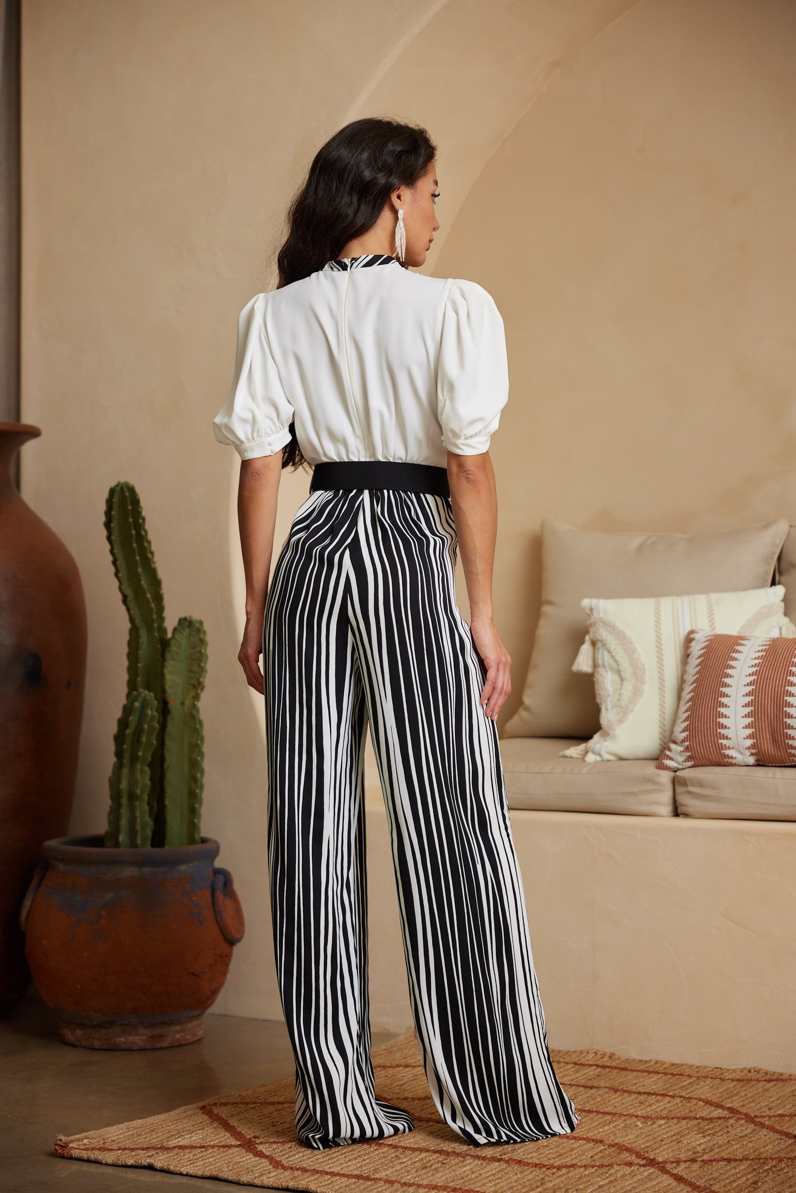 JUMPSUIT LÍNEAS - BLANCO Y NEGRO - VISTA 2